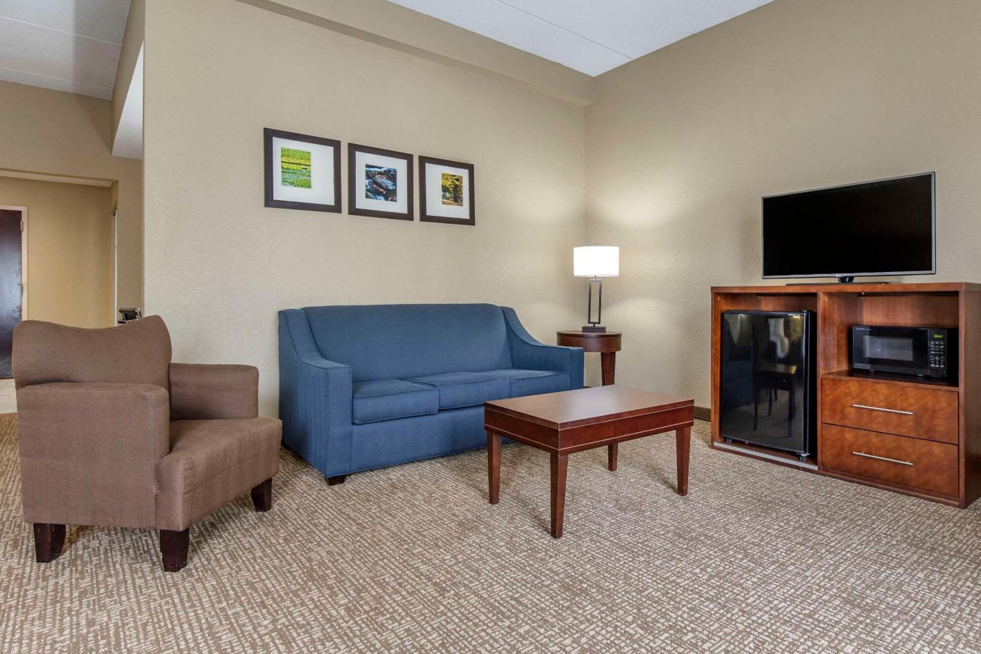 Comfort Inn & Suites Mocksville I-40 Exteriör bild