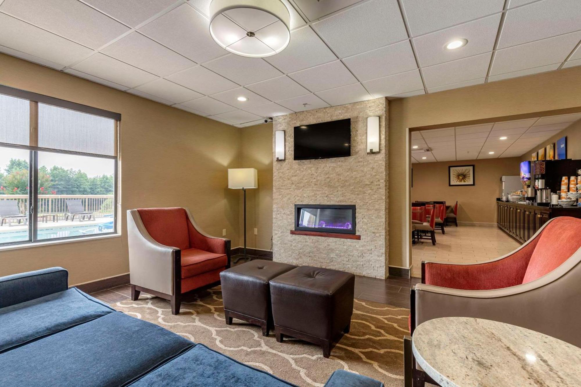 Comfort Inn & Suites Mocksville I-40 Exteriör bild