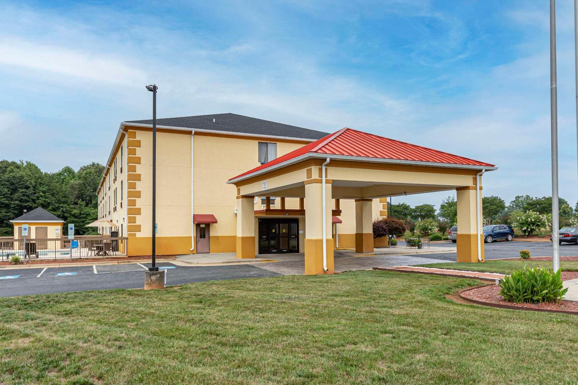 Comfort Inn & Suites Mocksville I-40 Exteriör bild